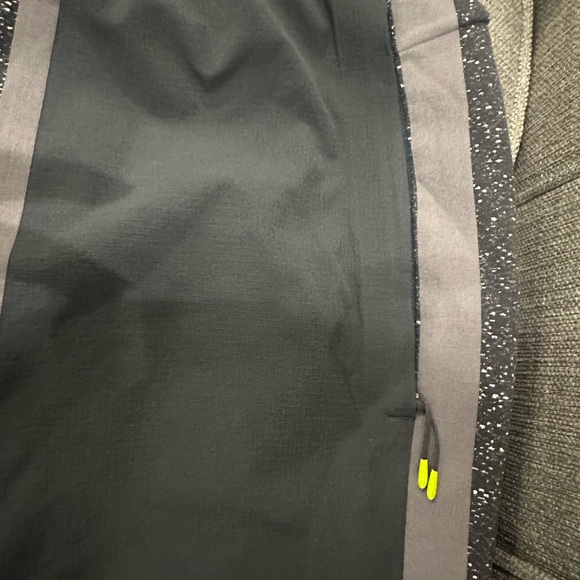 lululemom men's jogger medium - Picture 3 of 13